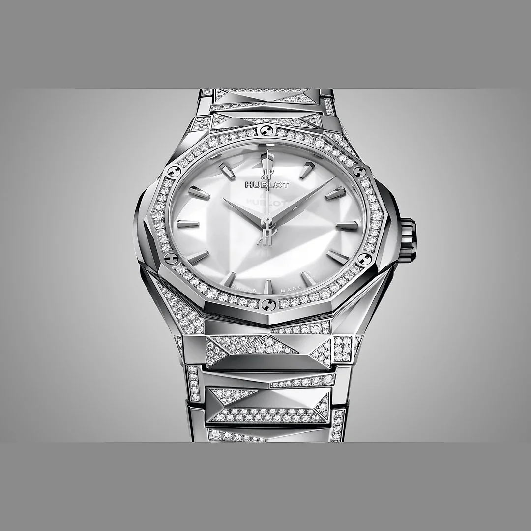 Hublot Classic Fusion ORLINSKI BRACELET TITANIUM WHITE ALTERNATIVE PAVÉ Ref# 550.NS.2200.NS.3804.ORL22