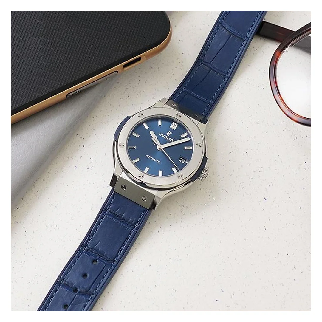Hublot Classic Fusion Titanium Blue 38mm, Ref# 565.NX.7170.LR