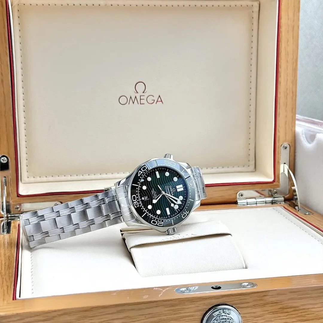 Omega Seamaster Diver 300M 42mm Ref. 210.30.42.20.10.001 – Ships from USA – Free Delivery