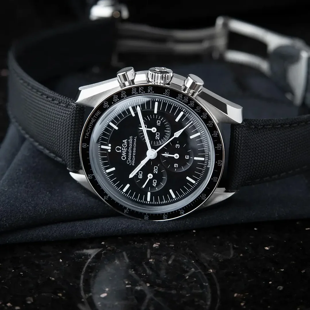 Omega Speedmaster Professional Ref. 310.32.42.50.01.001 Watch – Free Shipping | Minimalist & Luxury Design | Perfect Gift for Him