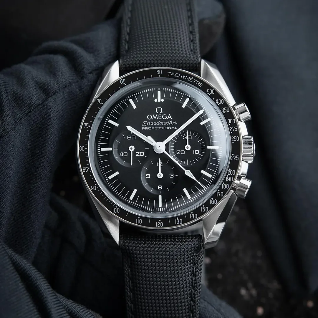 Omega Speedmaster Professional Ref. 310.32.42.50.01.001 Watch – Free Shipping | Minimalist & Luxury Design | Perfect Gift for Him