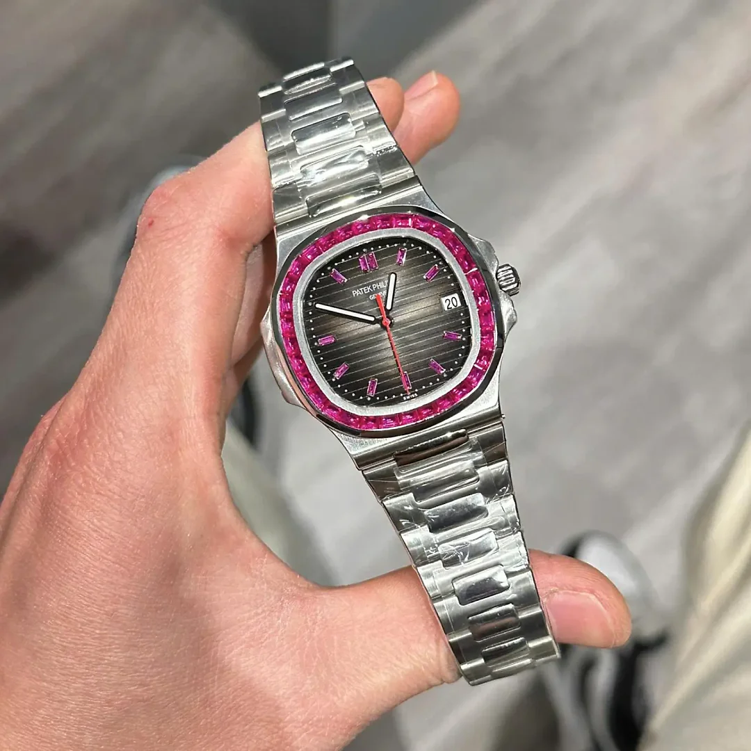 Patek Philippe Nautilus Ref. 5711 – Ships from USA – Free Delivery