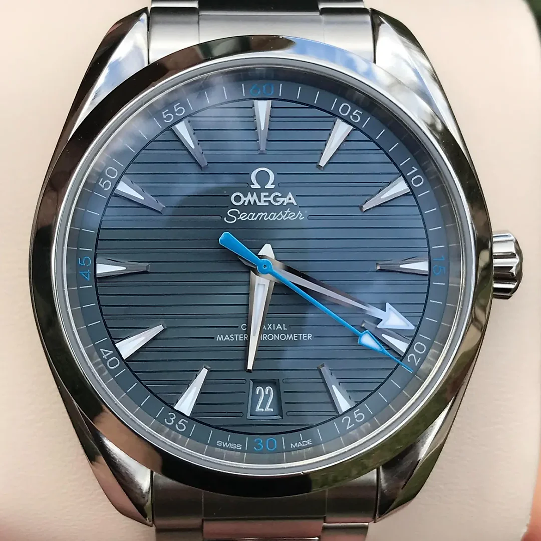 Omega Seamaster Aqua Ref. 220.10.41.21.03.002 Watch – Free Shipping | Minimalist & Luxury Design | Perfect Gift for Him