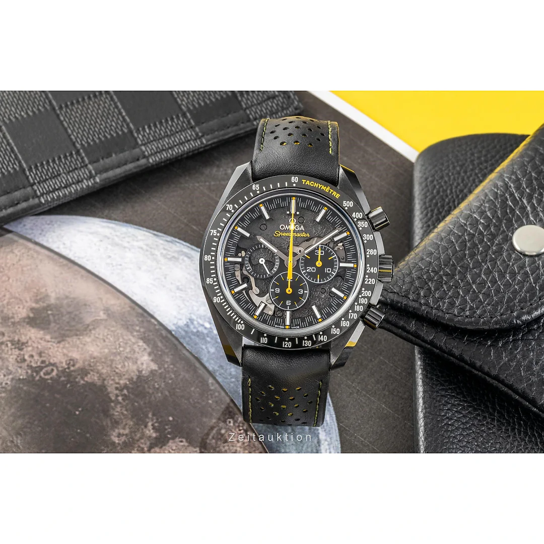Omega Speedmaster Professional Moonwatch Dark Side Of The Moon Apollo 8 311.92.44.30.01.001