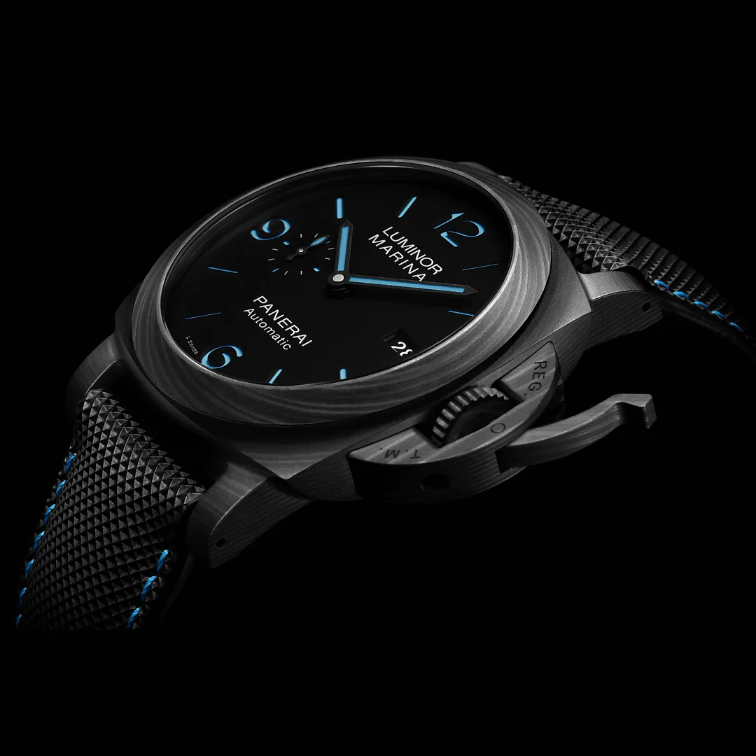 Panerai Luminor Marina Carbotechâ„¢ – 44mm, Ref# PAM01661