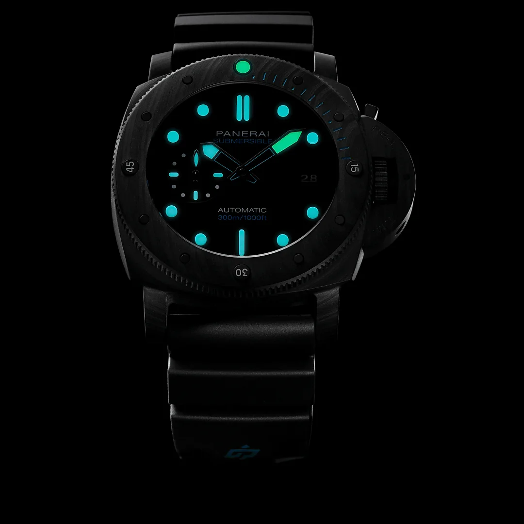 Panerai Submersible Carbotechâ„¢ – 47mm, Ref# PAM01616