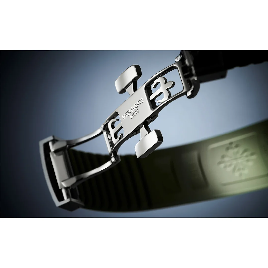 Patek Philippe Aquanaut Luce, Stainless Steel, 38,8mm, Ref# 5267/200A-011