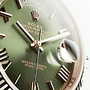 Rolex Day-Date 40 Everose gold Ref# 228235-0025