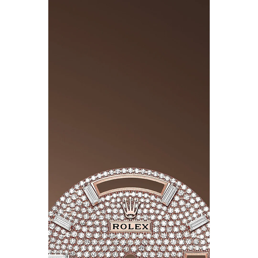 Rolex Day-Date 40 Everose gold Ref# 228235-0036