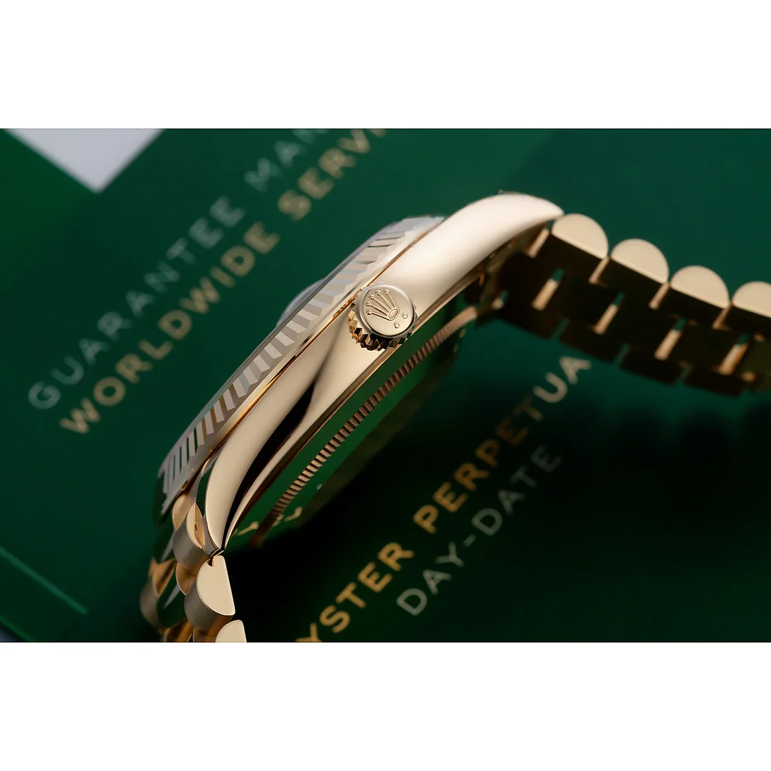 Rolex Day-Date M228238-0059 Oyster, 40 mm, yellow gold