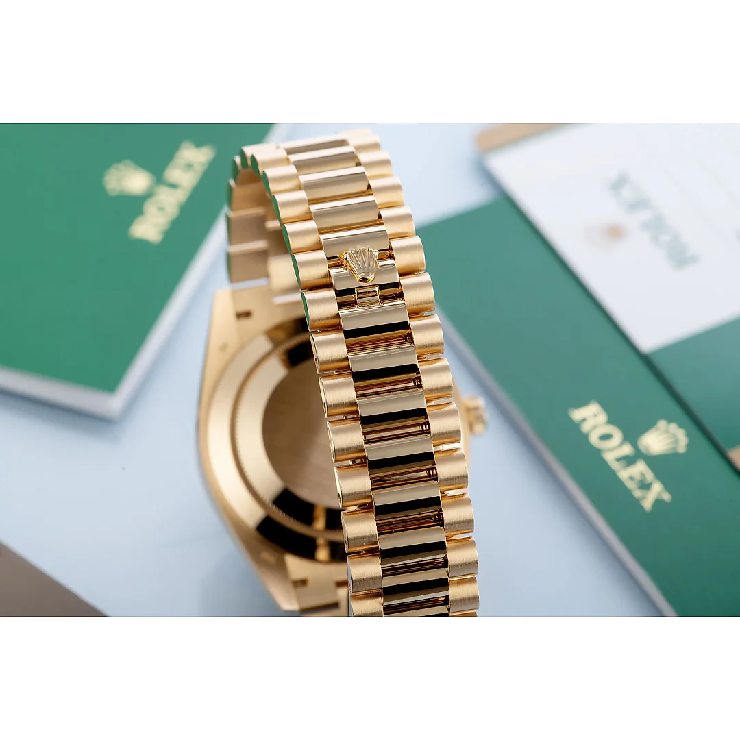 Rolex Day-Date M228238-0059 Oyster, 40 mm, yellow gold