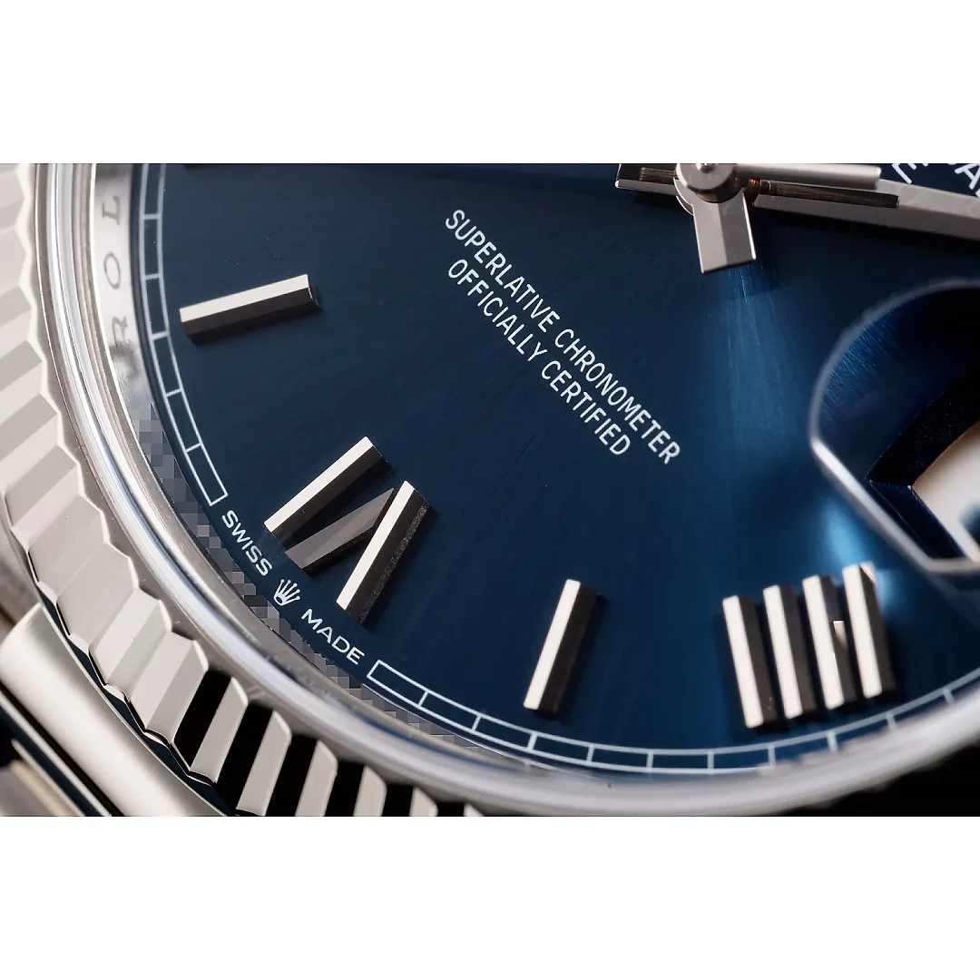 Rolex Day-Date Oyster, 40 mm, white gold M228239-0007