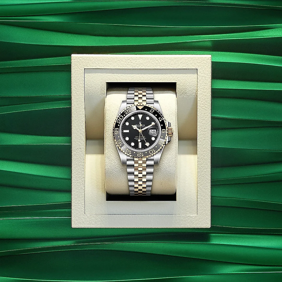 Rolex GMT-Master II M126713GRNR-0001″ Black Adam “Oystersteel and Yellow Gold