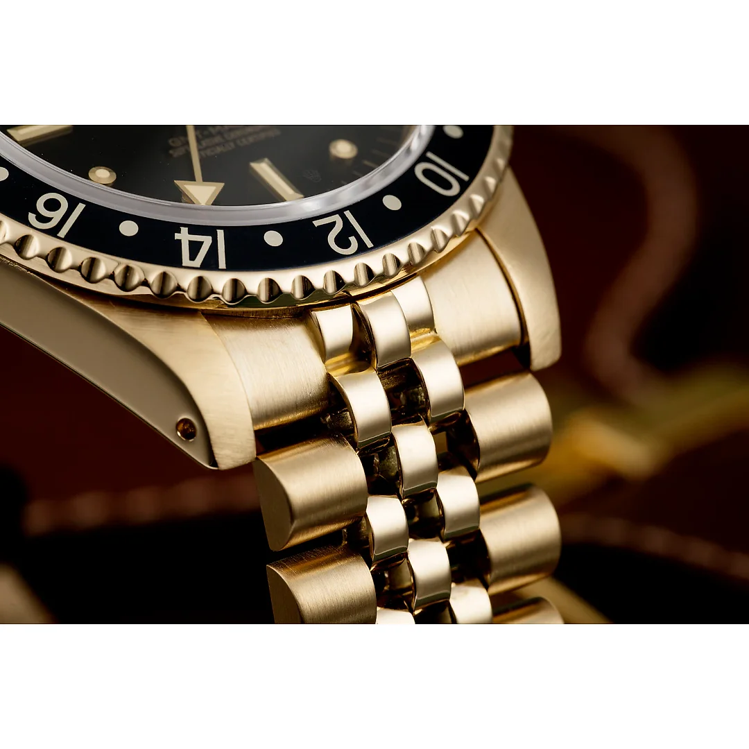 Rolex GMT-Master II M126718GRNR-0001 Oyster, 40 mm, yellow gold