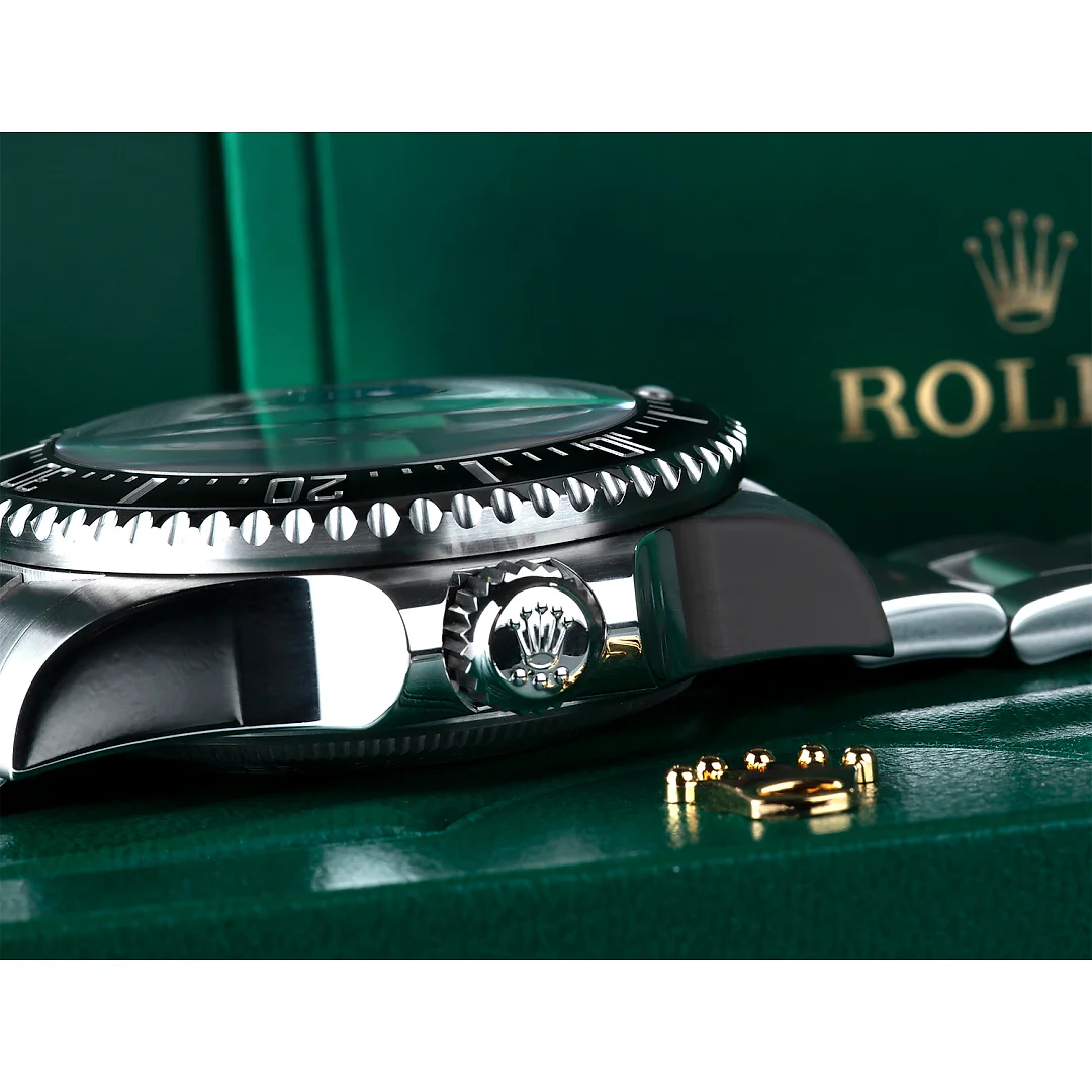 Rolex Sea Dweller Deepsea 44 Deep Blue Dial Stainless Steel Men’s Watch 116660