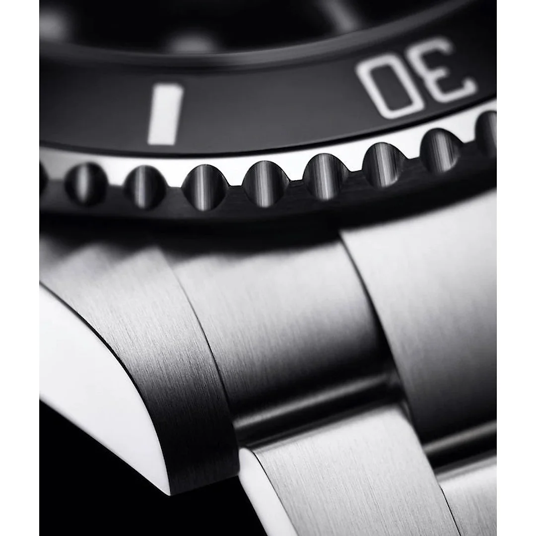 Rolex Submariner 41 mm Oystersteel Ref# 124060