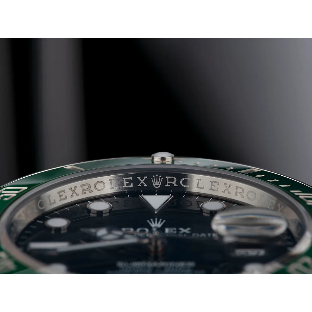Rolex Submariner Date Oyster, 41 mm, Oystersteel m126610lv-0002 “Starbucks”