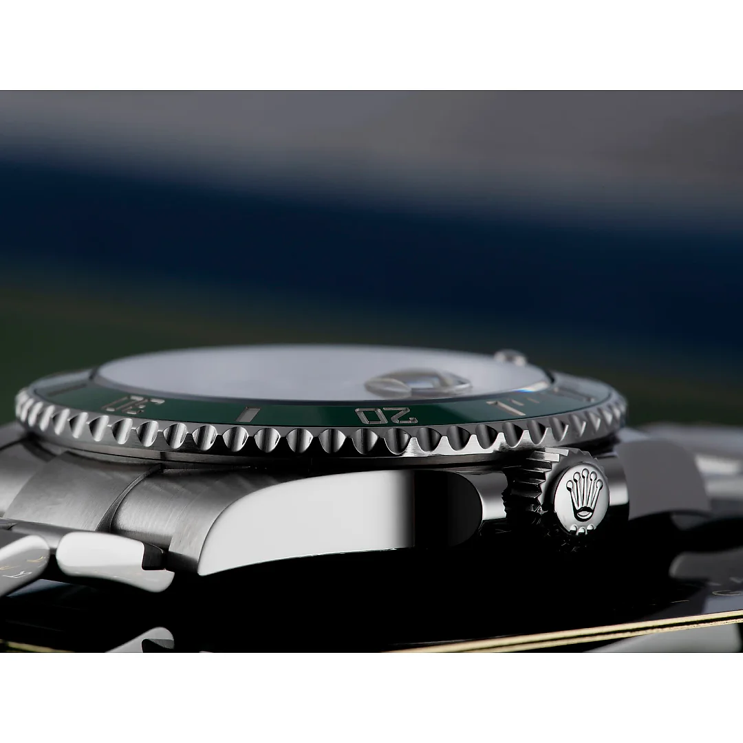 Rolex Submariner Date Oyster, 41 mm, Oystersteel m126610lv-0002 “Starbucks”