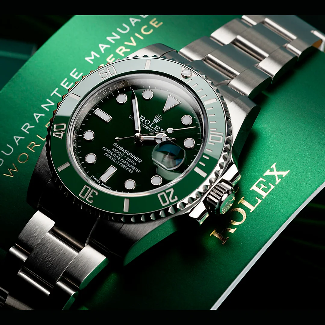 ROLEX 116610LV SUBMARINER DATE 40 “HULK”