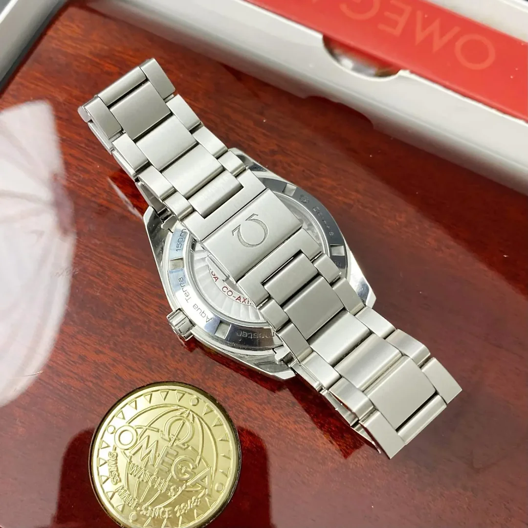 Omega Seamaster Aqua Terra Co-Axial Steel Ref. 231.10.39.21.55.001 Watch – Free Shipping | Minimalist & Luxury Design | Perfect Gift for Him