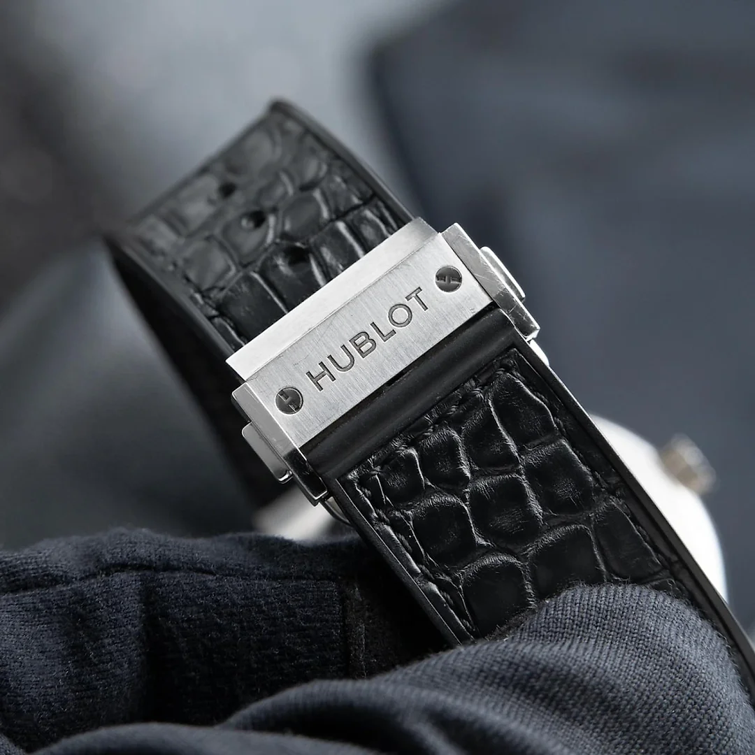 Hublot Classic Fusion Date Titanium Ref. 511.NX.1170.NX – Ships from USA – Free Delivery
